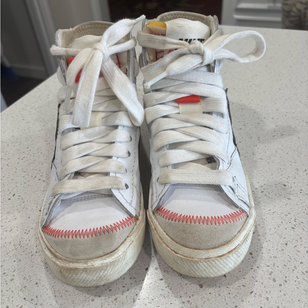 Nike Blazer Mid 77 trainers